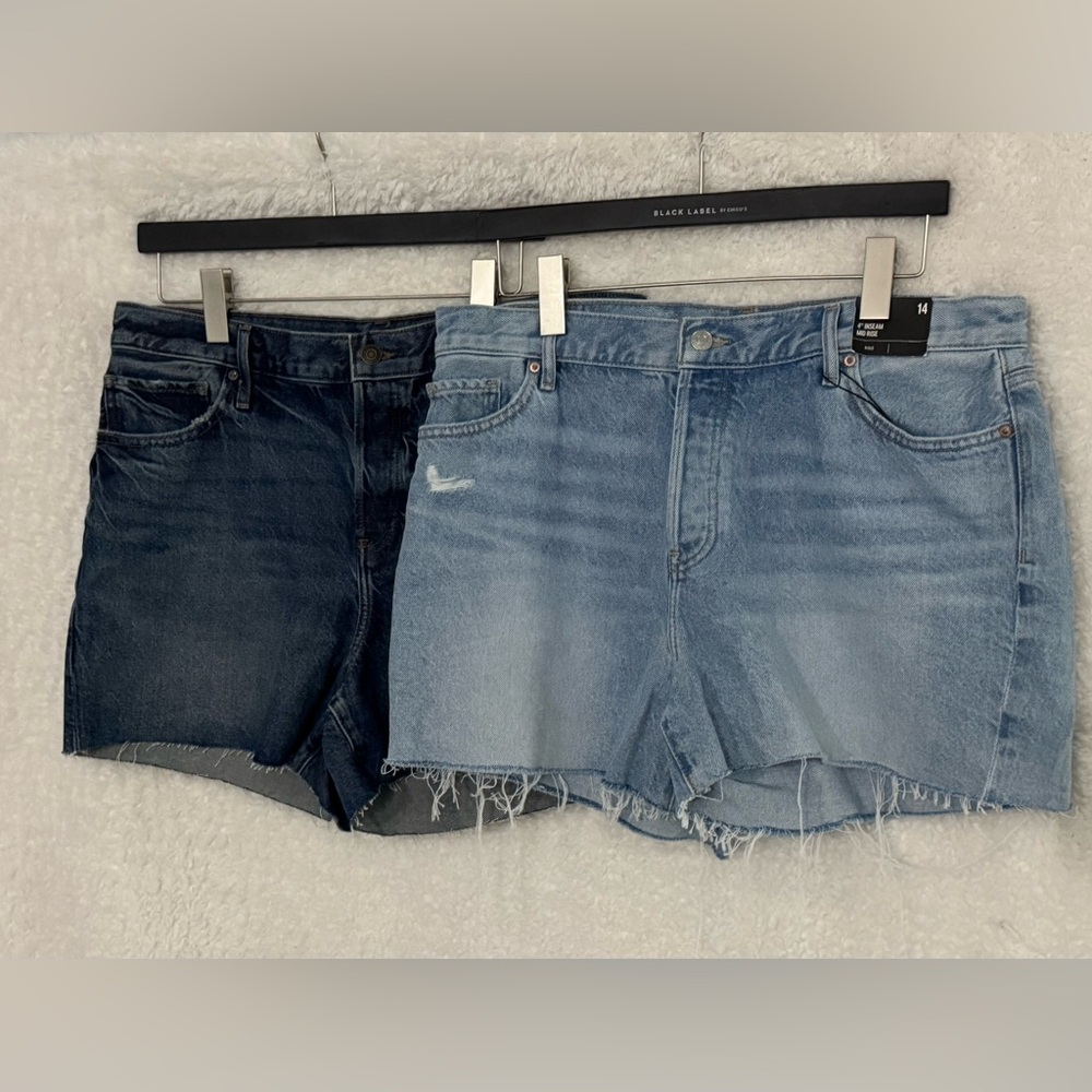NWT Two Express Denim Buttondown Shorts with Frayed Hem